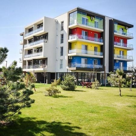 Tranzzit Airport Apartment II Отопени Экстерьер фото