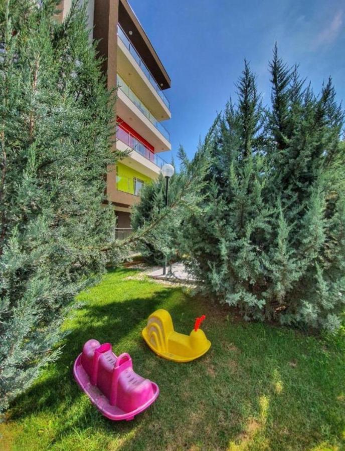 Tranzzit Airport Apartment II Отопени Экстерьер фото